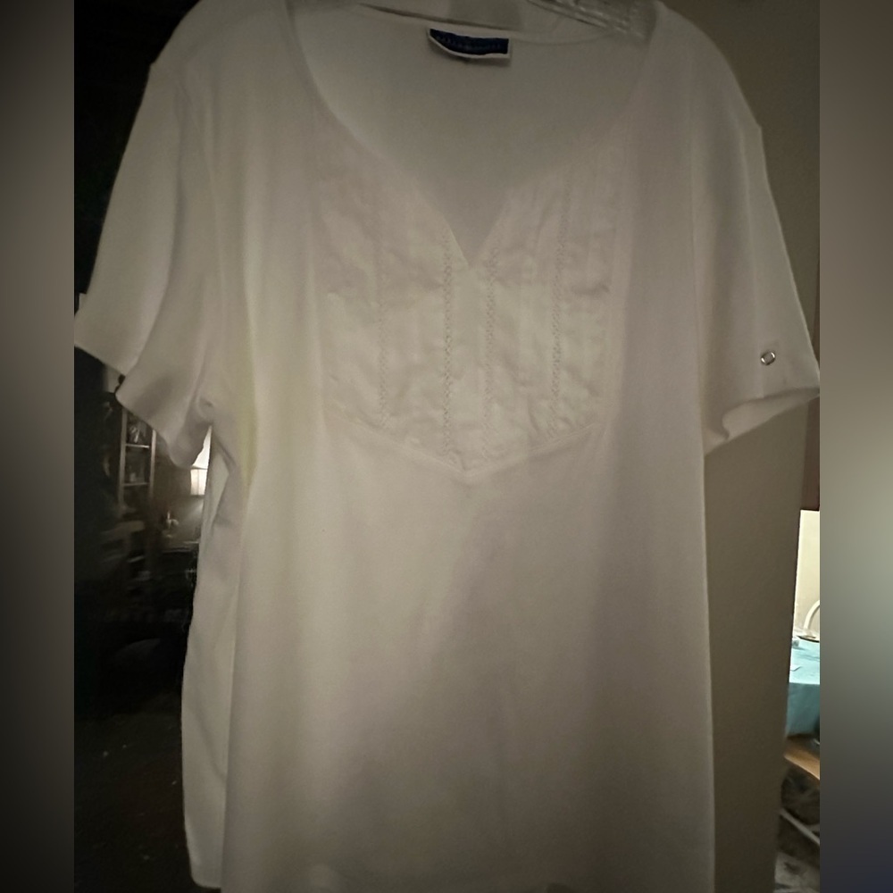 KAREN SCOTT WHITE TOP SIZE 2X